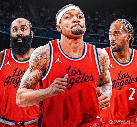 伦纳德35分哈登32+10创历史第九 快船大胜黄蜂豪取三连胜